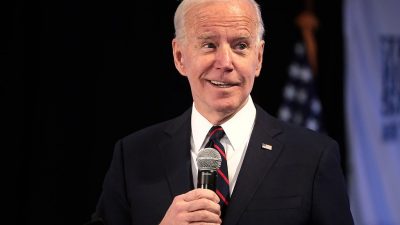https://commons.wikimedia.org/wiki/File:Joe_Biden_(49405107506).jpg