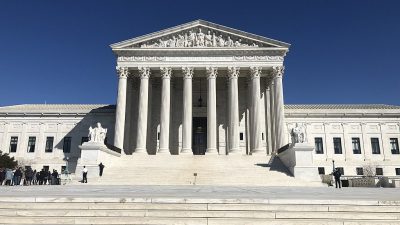 https://commons.wikimedia.org/wiki/File:Supreme_Court_of_the_U.S._Building.jpg